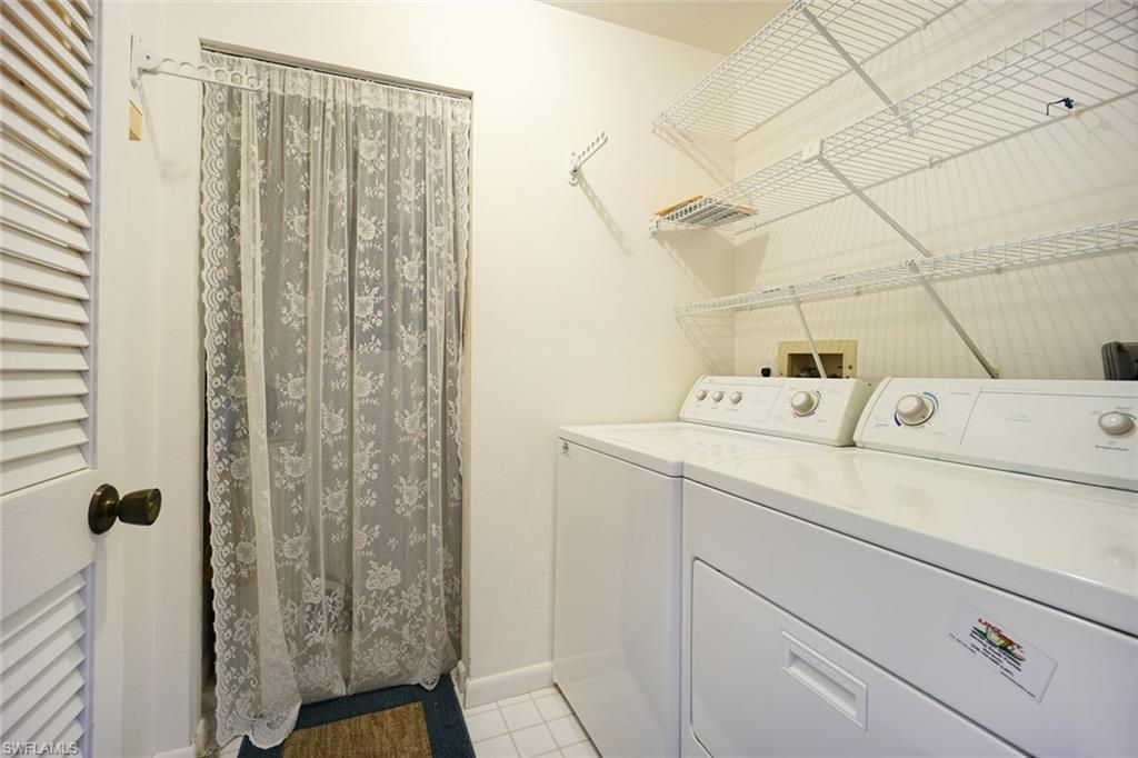 SANDY PINES - Residential