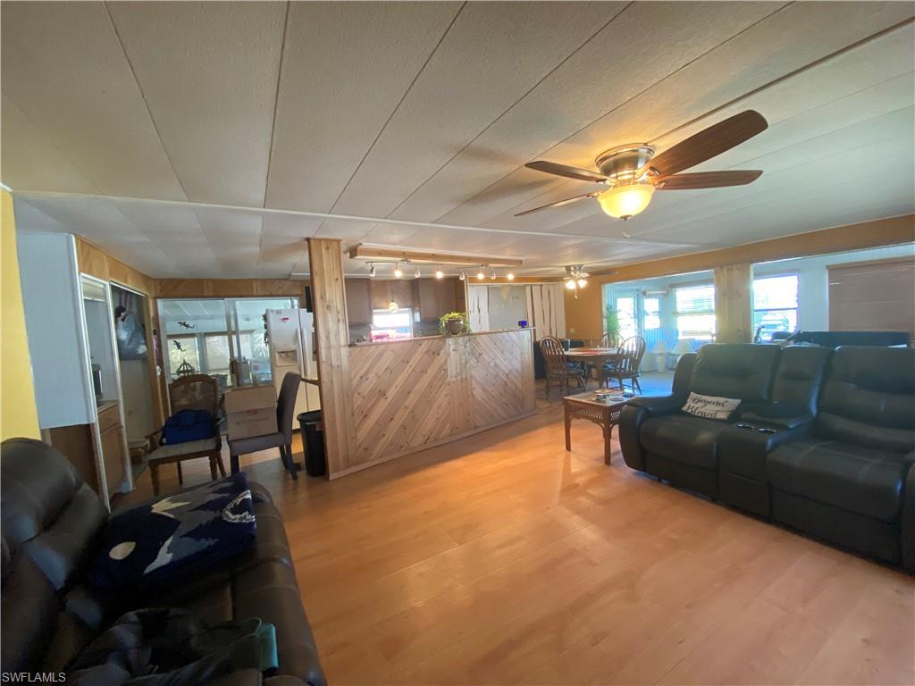 OLD BRIDGE VILLAGE - Residential