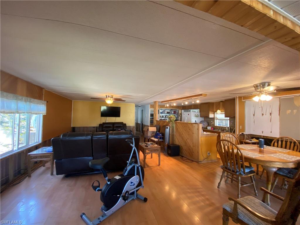 OLD BRIDGE VILLAGE - Residential