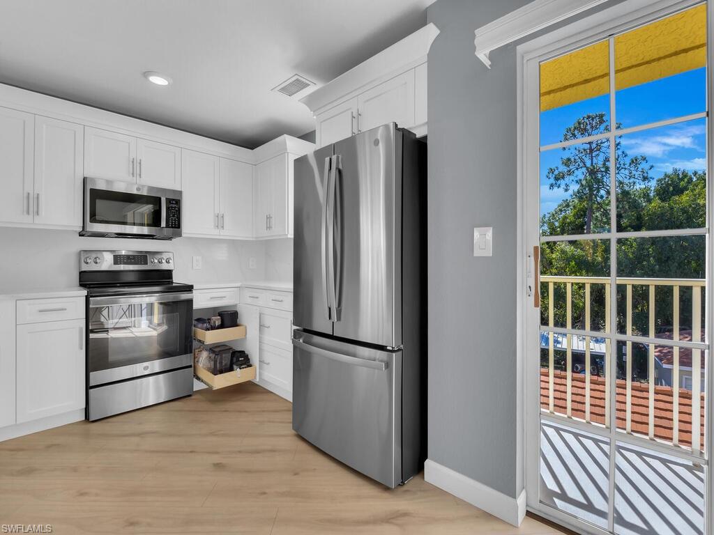 BOTANICAL PLACE - Residential