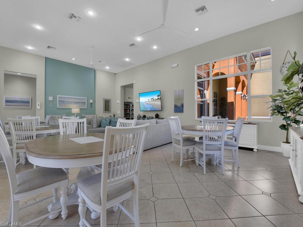 BOTANICAL PLACE - Residential