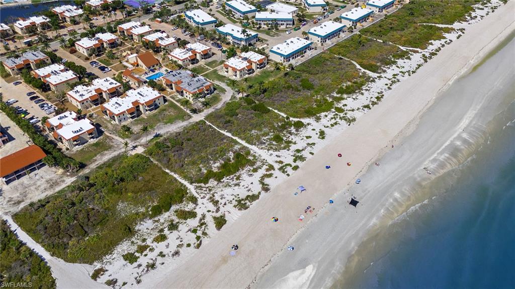 SANIBEL MOORINGS CONDO - Residential