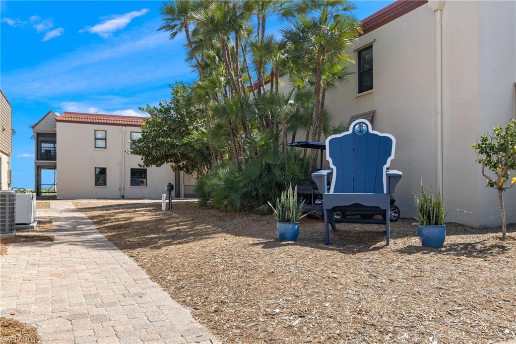SANIBEL MOORINGS CONDO - Residential