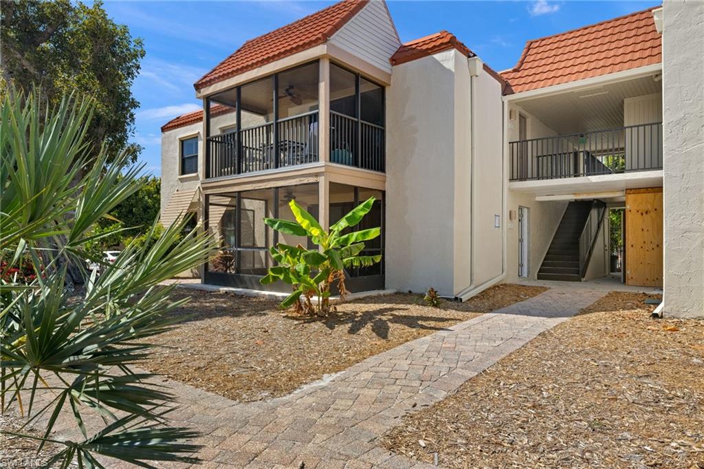 SANIBEL MOORINGS CONDO - Residential