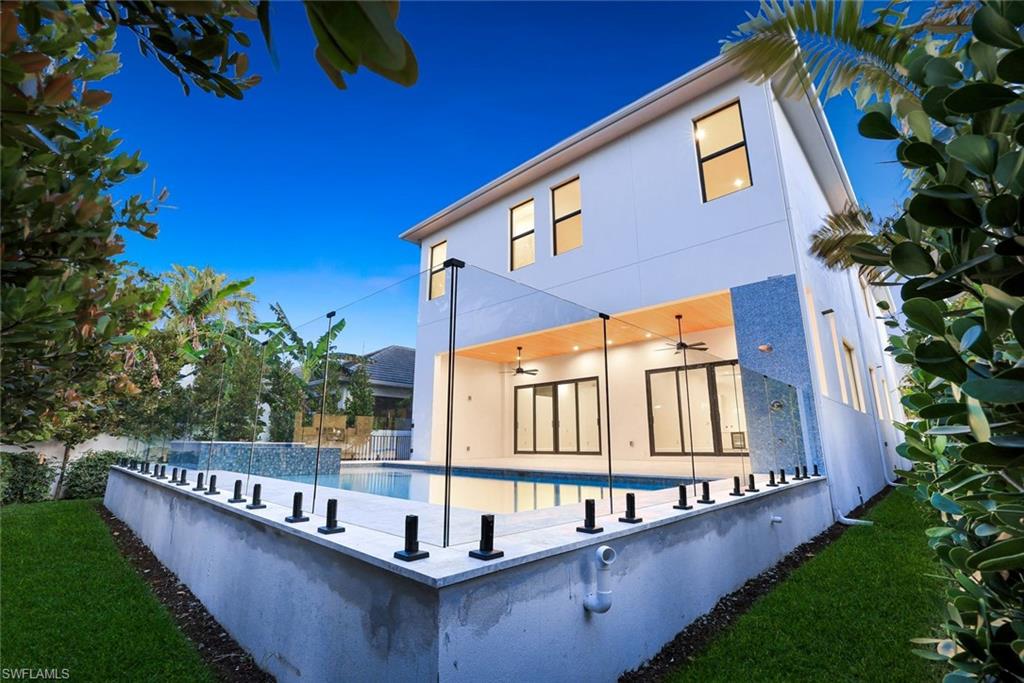 NAPLES PARK - Residential