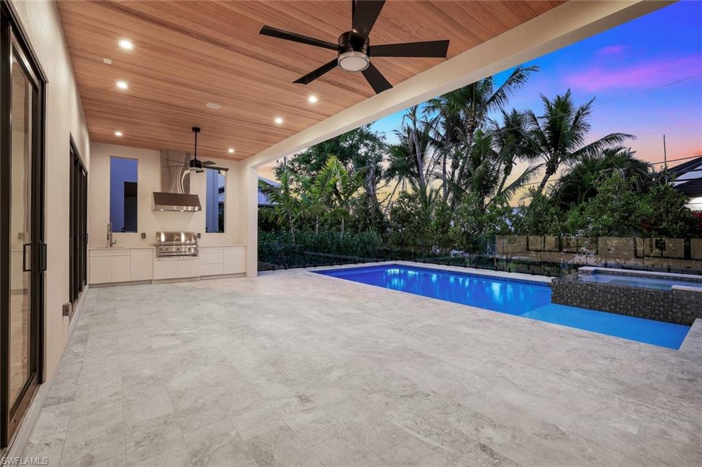 NAPLES PARK - Residential