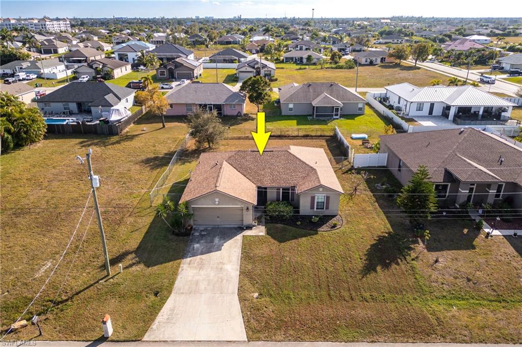 CAPE CORAL - Residential