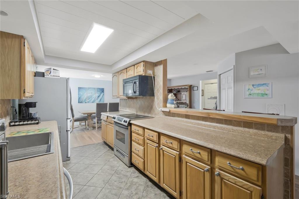 NORTH FORT MYERS - Residential