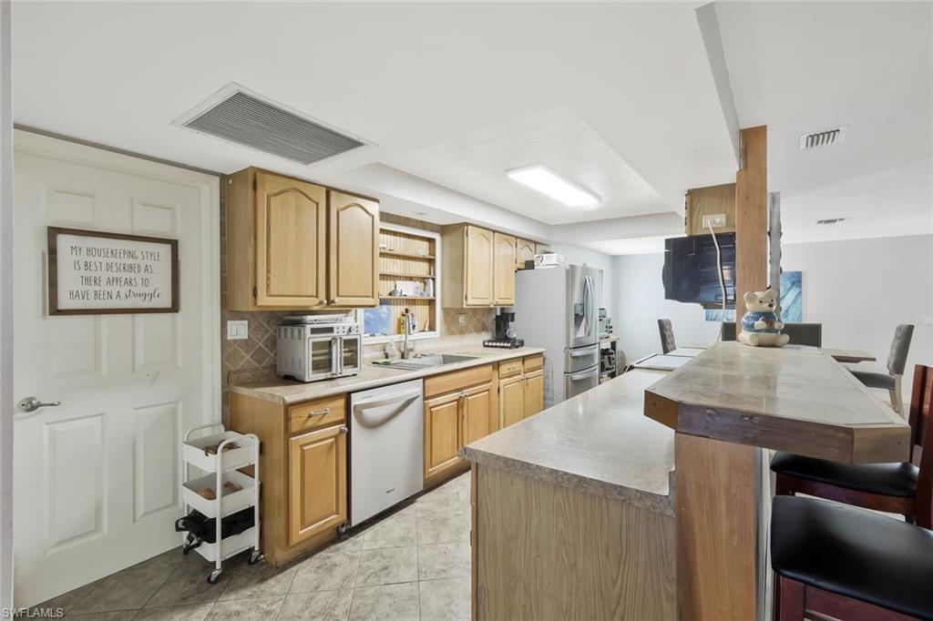 NORTH FORT MYERS - Residential