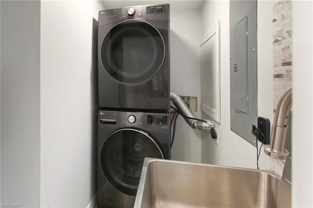 LEILANI - Residential