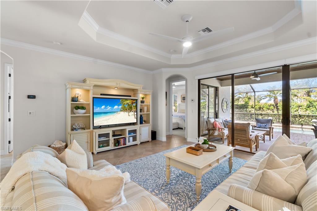 ITALIA - Residential Lease