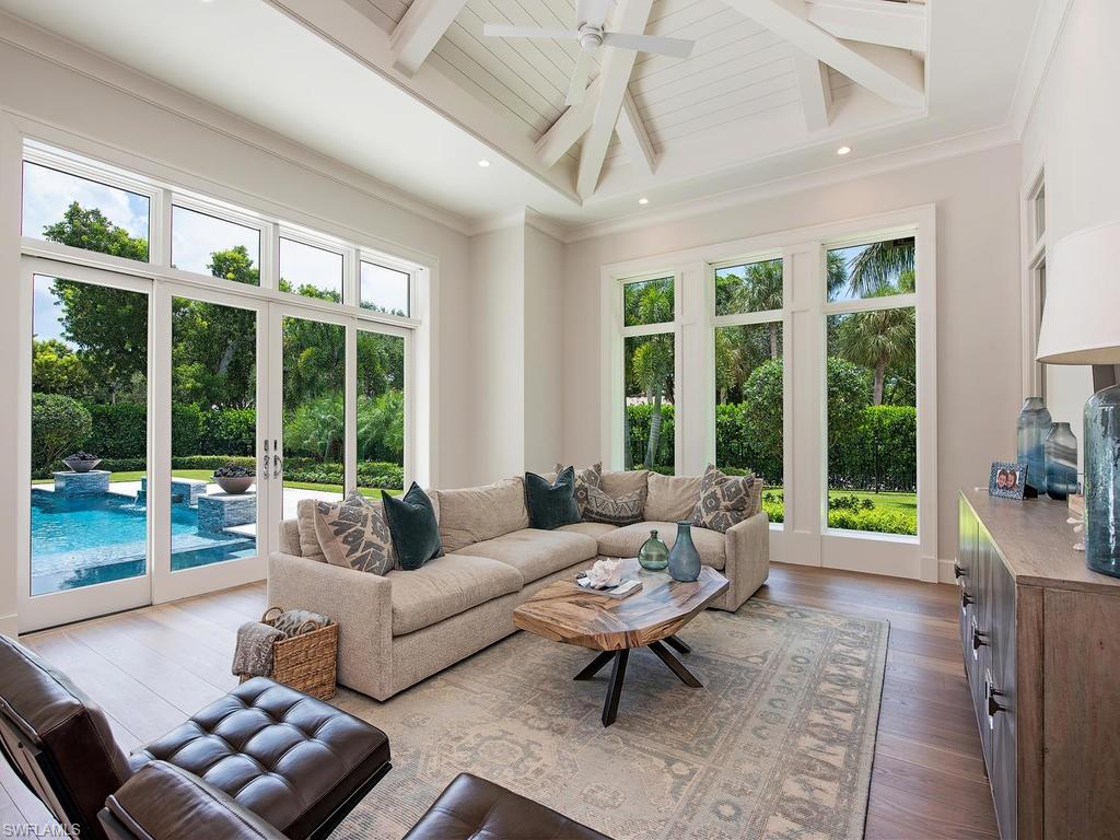 PINECREST AT PELICAN BAY - Residential