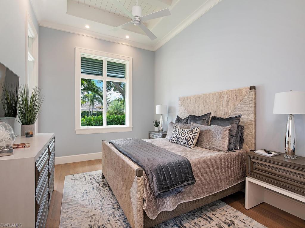 PINECREST AT PELICAN BAY - Residential