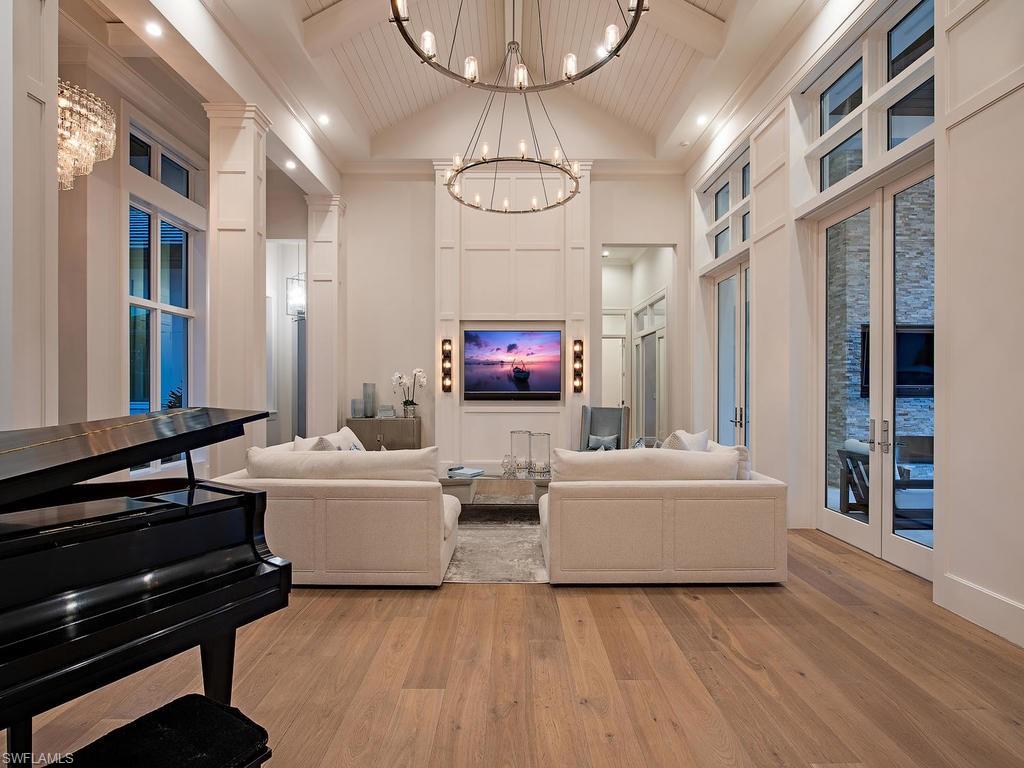 PINECREST AT PELICAN BAY - Residential