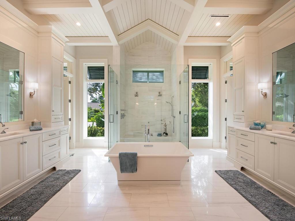 PINECREST AT PELICAN BAY - Residential