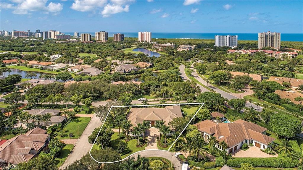 PINECREST AT PELICAN BAY - Residential