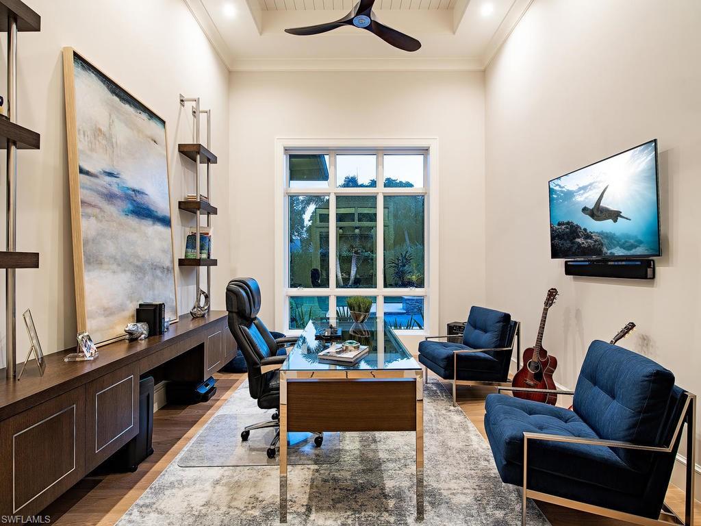 PINECREST AT PELICAN BAY - Residential