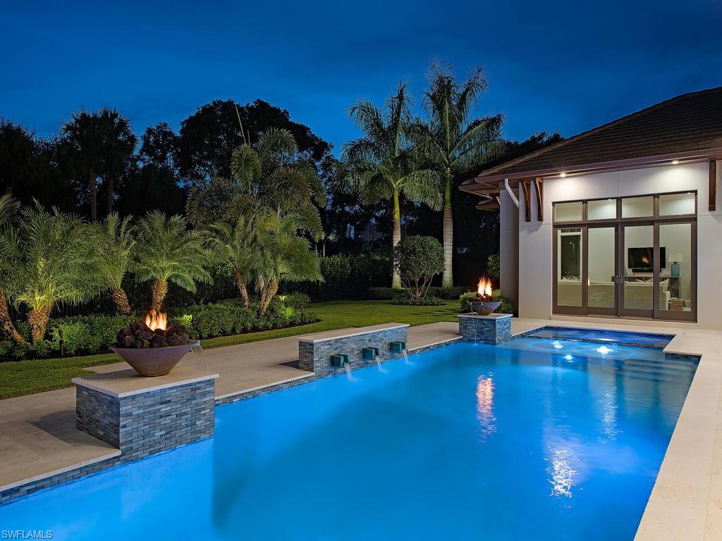 PINECREST AT PELICAN BAY - Residential