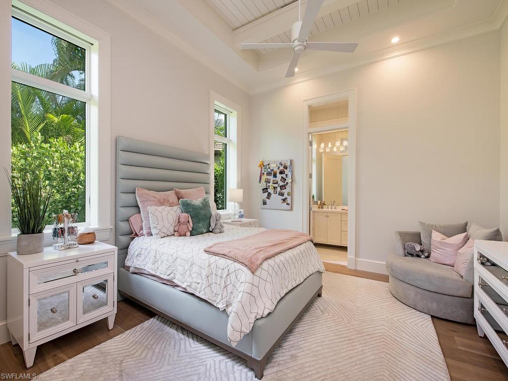 PINECREST AT PELICAN BAY - Residential