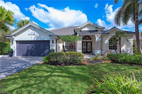 Photo for 6538 Chestnut CIR, NAPLES, FL 34109 (MLS # 225081416)