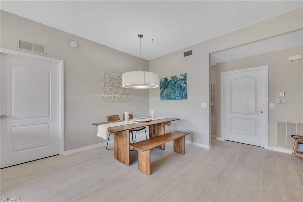 LAUREL GREENS - Residential