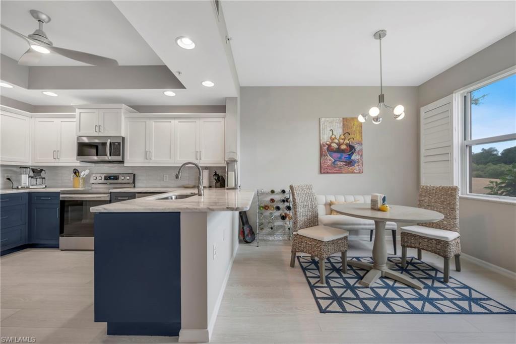 LAUREL GREENS - Residential