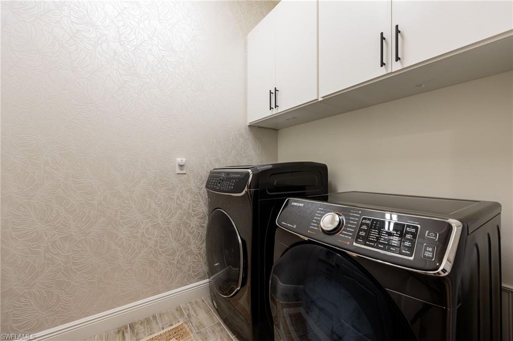 COMPASS LANDING - Residential Lease