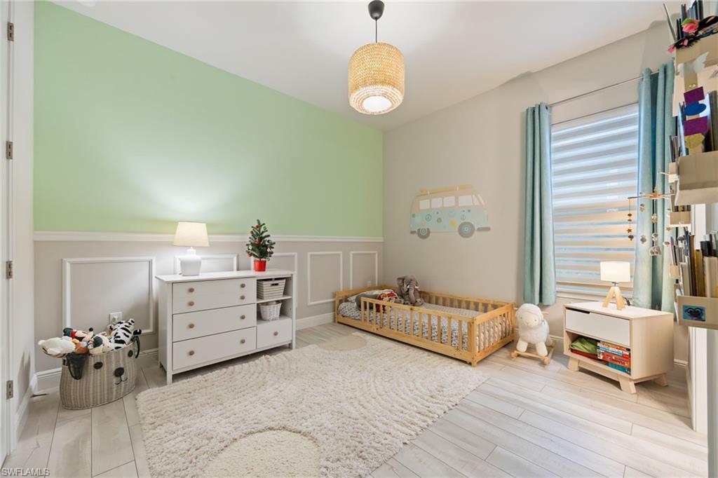 COMPASS LANDING - Residential Lease