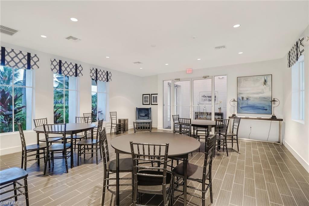 COMPASS LANDING - Residential Lease