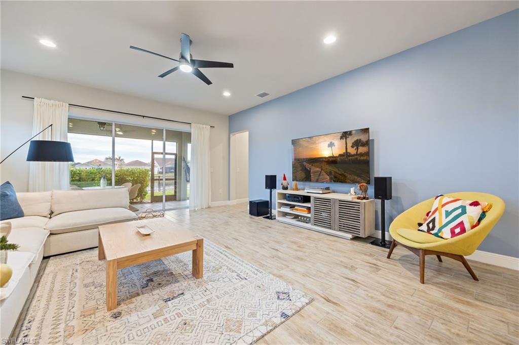 COMPASS LANDING - Residential Lease