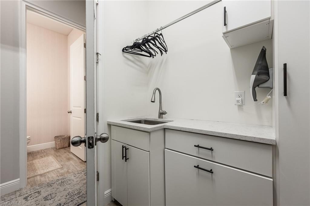 COMPASS LANDING - Residential Lease