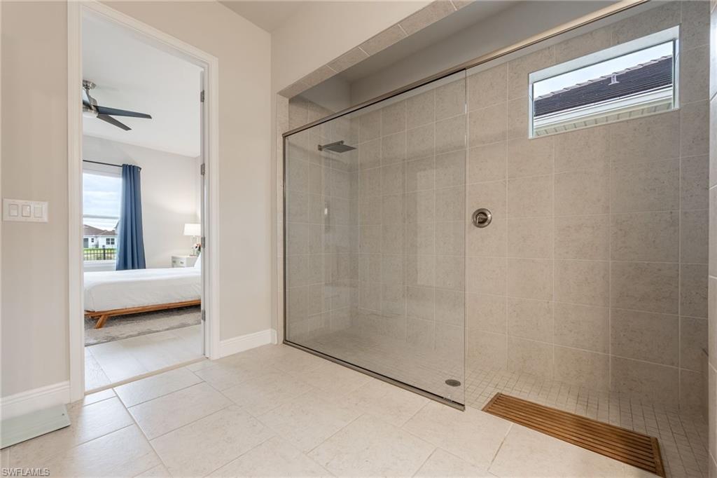 COMPASS LANDING - Residential Lease