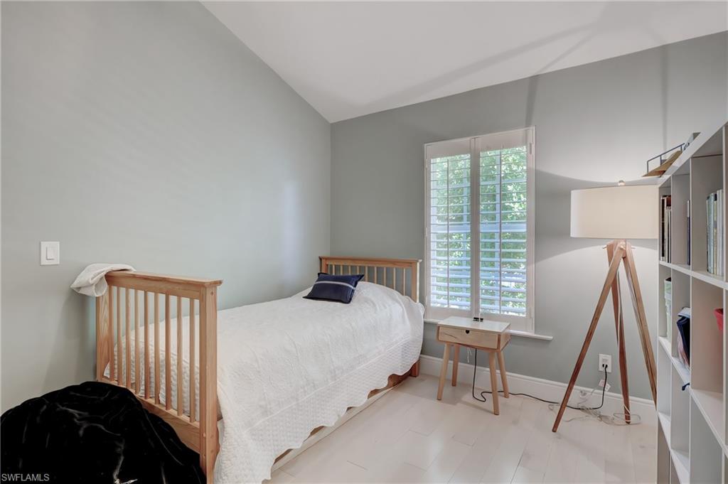 OLDE NAPLES - Residential Lease