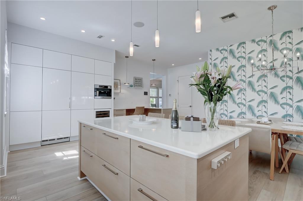 OLDE NAPLES - Residential Lease