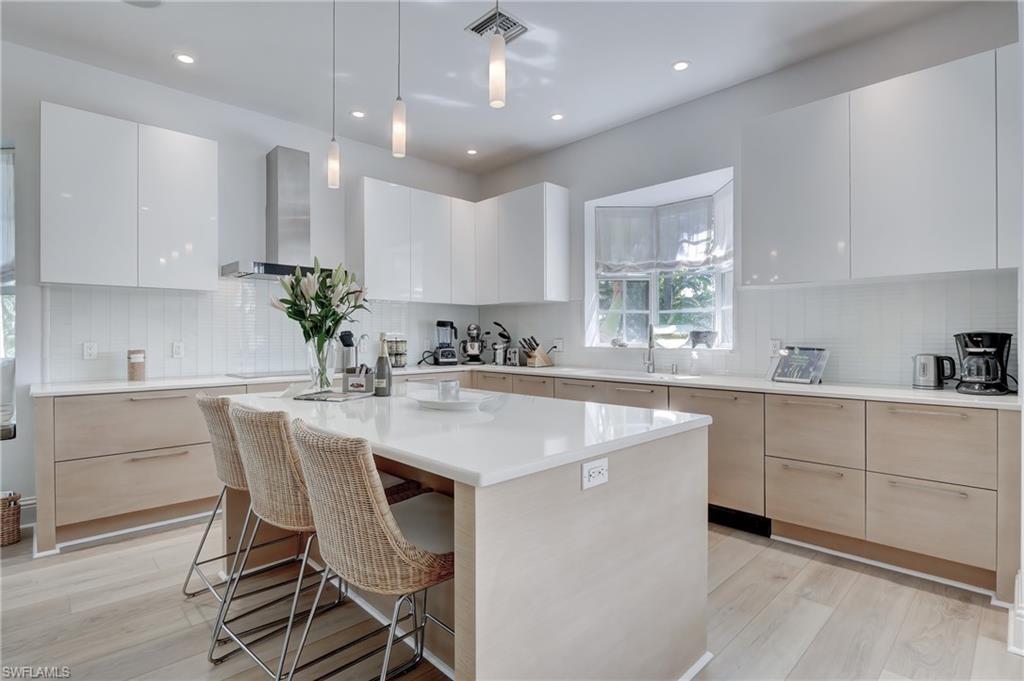 OLDE NAPLES - Residential Lease