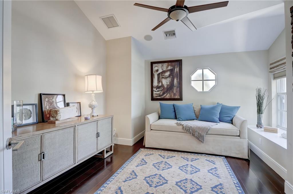 OLDE NAPLES - Residential Lease