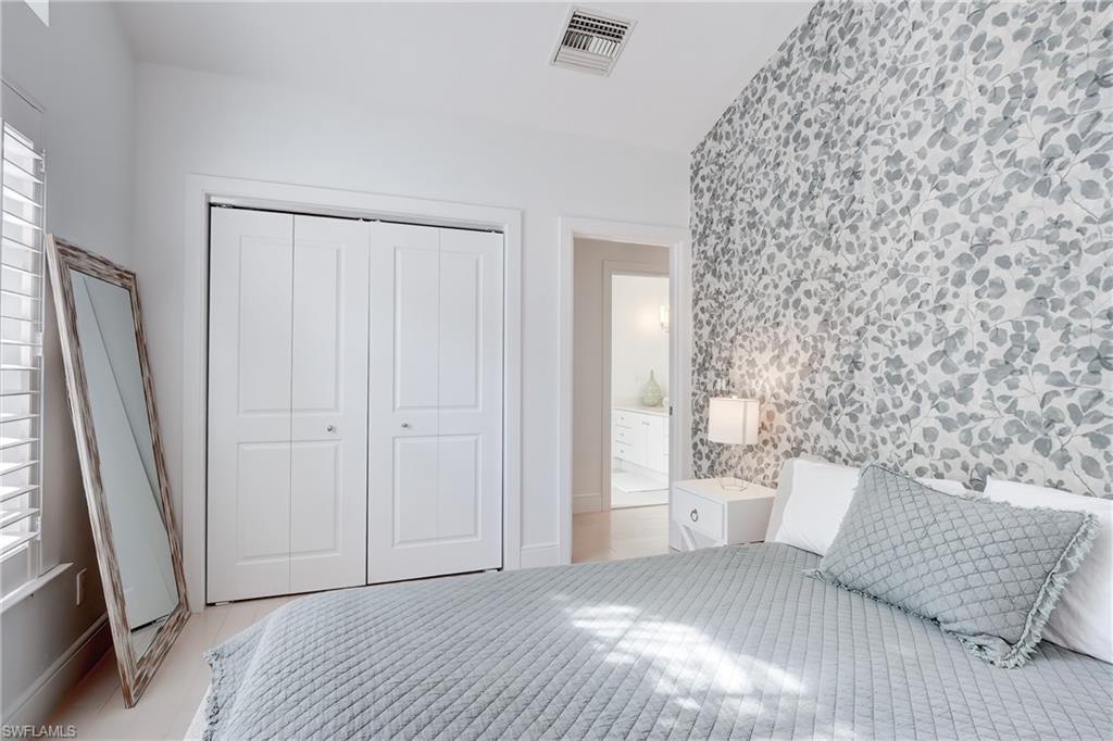 OLDE NAPLES - Residential Lease