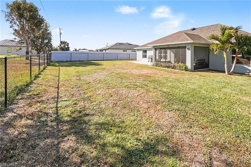 CAPE CORAL - Residential