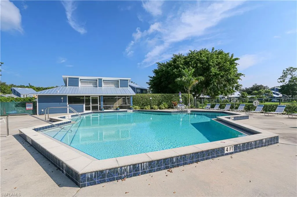 Naples, Florida 34105, United States, 2 Bedrooms Bedrooms, ,2 BathroomsBathrooms,Residential,Active,85329