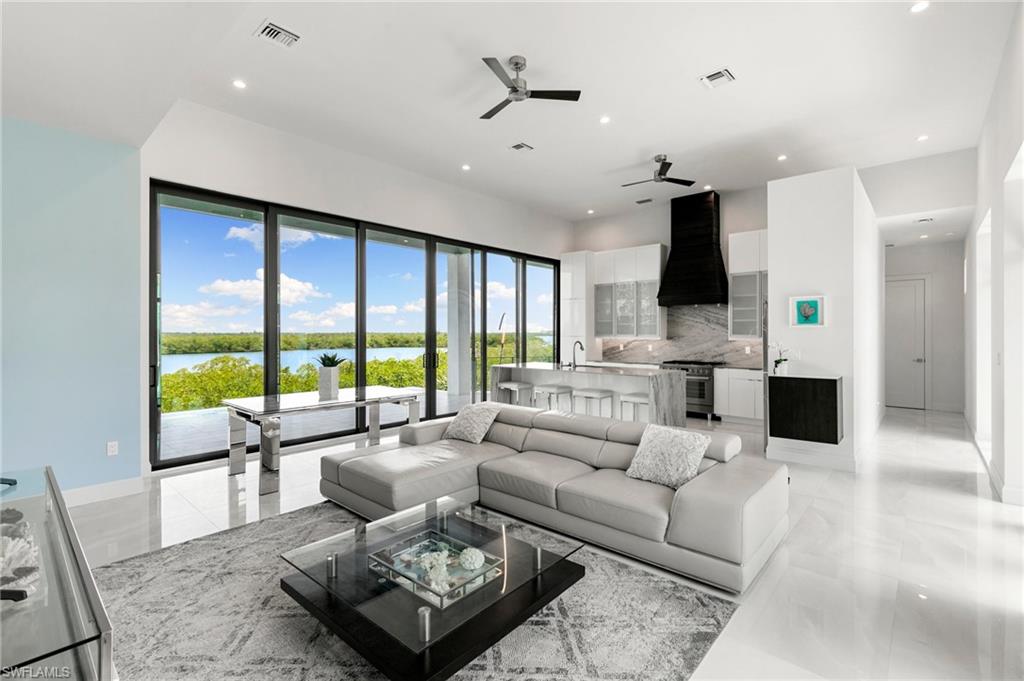 1149 Blue Hill Creek DR