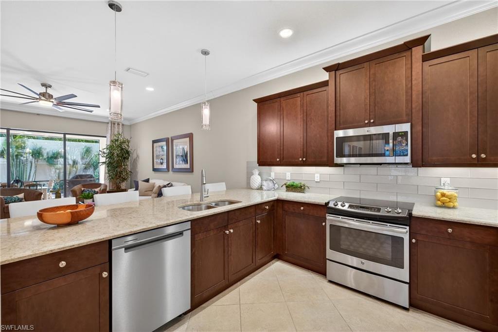 MARBELLA ISLES - Residential