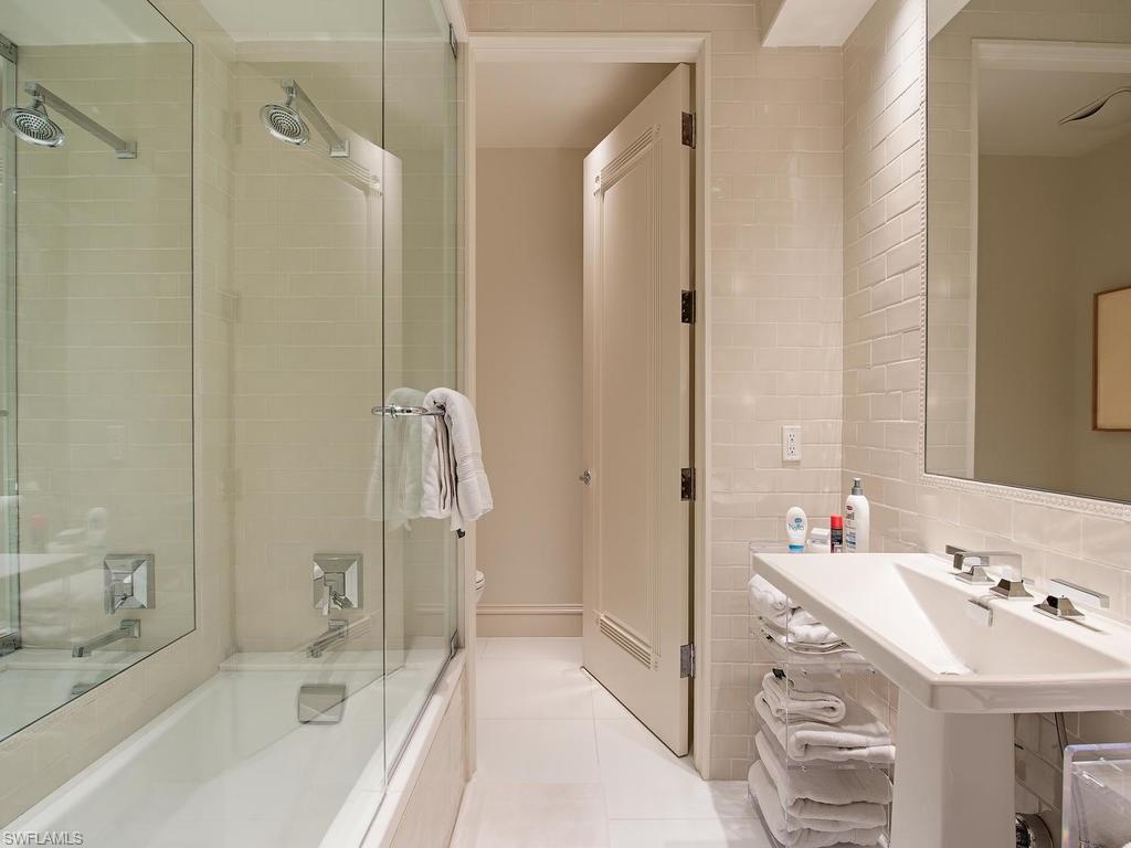 CAMBIER PLACE - Residential