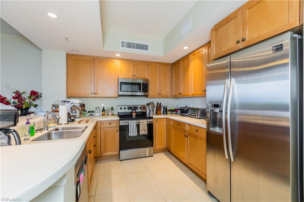 SERANO - Residential