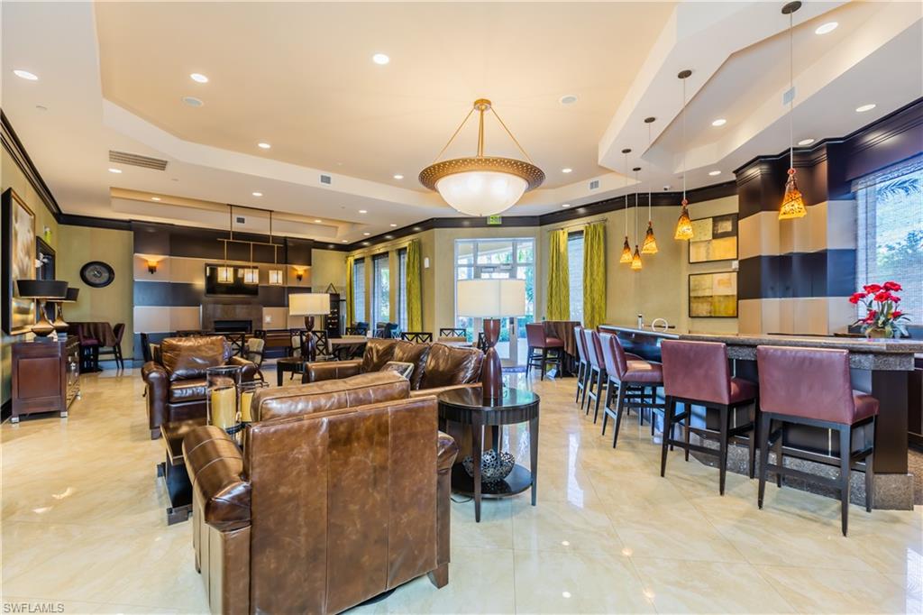 SERANO - Residential