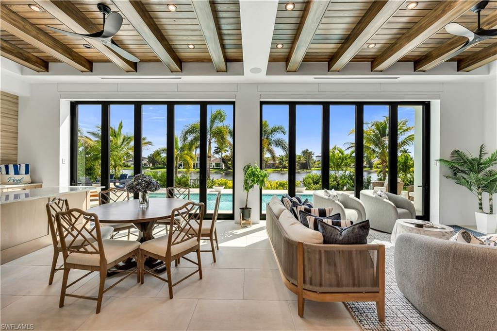 PARK SHORE - Residential