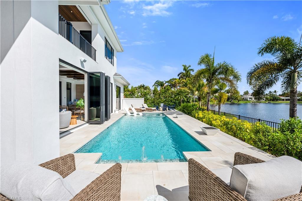 PARK SHORE - Residential