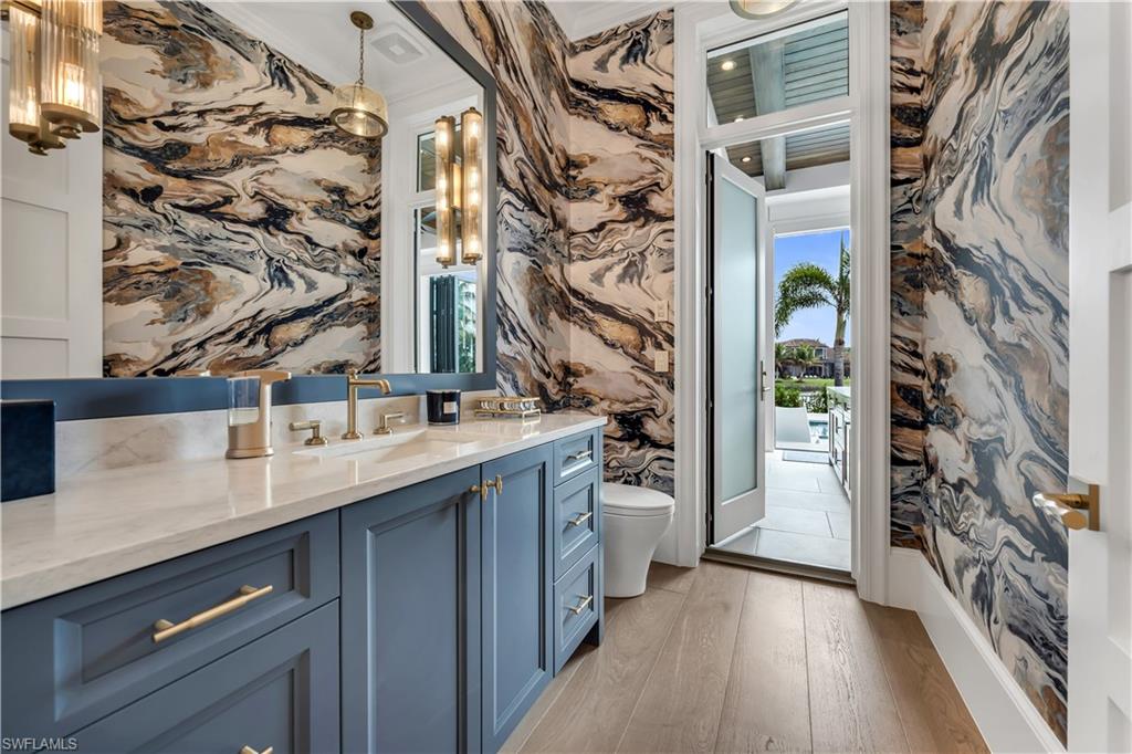 PARK SHORE - Residential