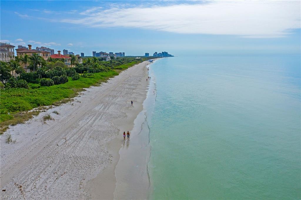 STRAND AT BAY COLONY - Land