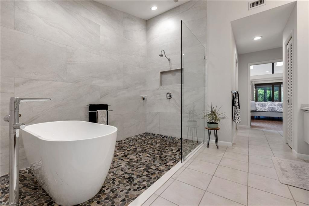 NAPLES BATH AND TENNIS CLUB - Residential