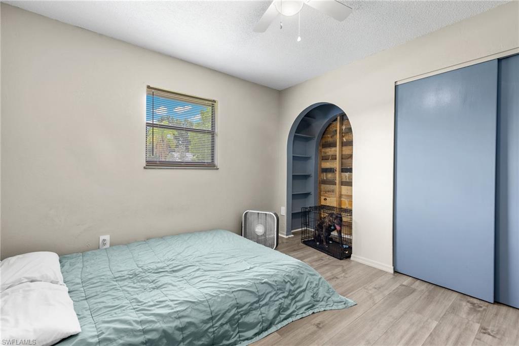 FORT MYERS SHORES - Residential